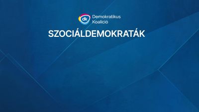 Botrány tört ki a DK zuglói gyűlésén, hasba rúgás is történt