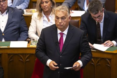 Havi 11,1 milliós fizetése lehet Orbán Viktornak 2029-től, ha még miniszterelnök lesz akkor