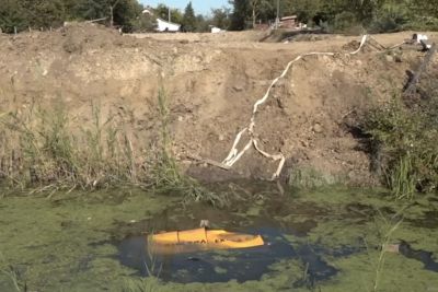 Halastava feltöltése közben szenvedett szörnyű balesetet egy férfi Zsadányban – videóval