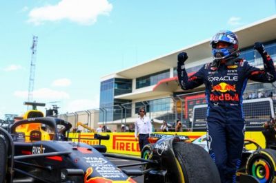 „Végre újra versenyben vagyunk!” – Verstappen