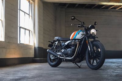 Futóművet cserélt a Speed Twin 900 alatt a Triumph