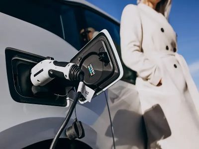 Pozitív egészségügyi hatásai lehetnek az elektromos járműveknek