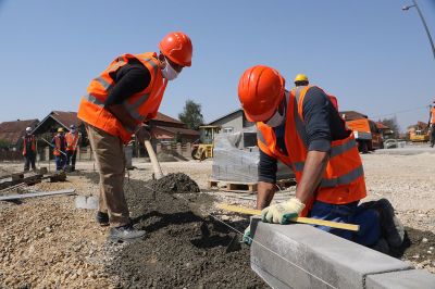 Krónikus dolgozóhiány a szerbiai építőiparban