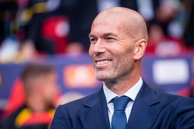 Nem a pénzen fog múlni Zinedine Zidane új állása