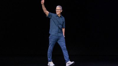 Tim Cook, az Apple Nike-hoz delegált nagykövete akcióba lépett