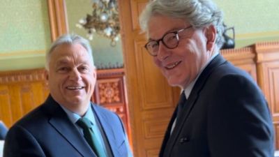 Orbán Viktor Thierry Breton volt francia biztossal tárgyalt