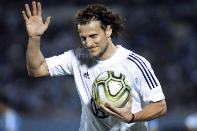 Diego Forlán a foci után a teniszben is kipróbálja magát