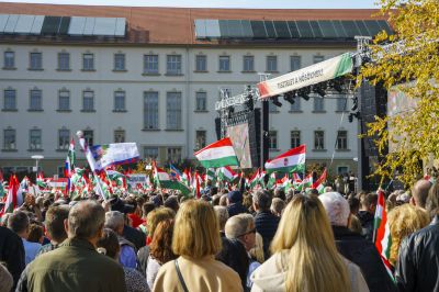 A nemzeti, konzervatív tábor továbbra is egységes