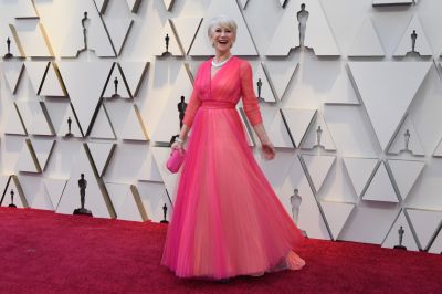 Helen Mirren szerint szomorú, hogy Kurt Cobain akkor halt meg, amikor, mert így sosem láthatta a GPS-t