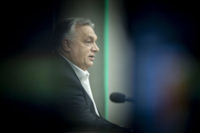 Orbán Viktor: Magyarországnak joga van saját gazdaságpolitikát folytatni