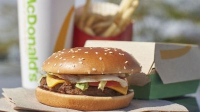 Tömegjárvány a McDonald’sban: megvan a betegség forrása