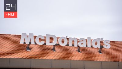 Elfogták R. Márkot, aki bajonettel szúrhatott meg egy másik férfit a pesterzsébeti McDonald’snál lévő tömegverekedésben, de milliós óvadékkal kijöhetett