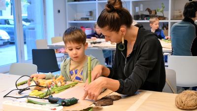 Elképesztően kreatív és szabad! – Finn tanítási módszert hozott haza három magyar építész