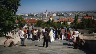 Töretlenül nő a külföldi vendégforgalom