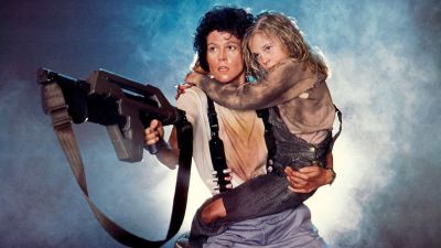 Sigourney Weaver visszatér az alienekkel a mozikba, az új rész rajongói is örülhetnek