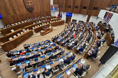 Szerda délután nem szavaz a parlament, a következő szavazás csak jövő héten lesz