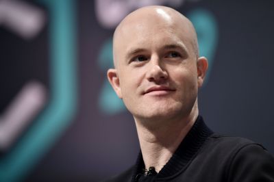 Coinbase CEO: a SEC következő elnöke bocsánatkéréssel tartozik a kriptoközösségnek