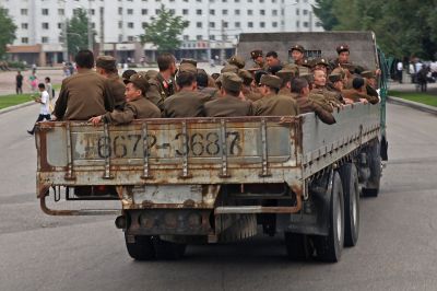 Eddig tartott a hűség? Rengeteg észak-koreai katona állna át az ukránokhoz