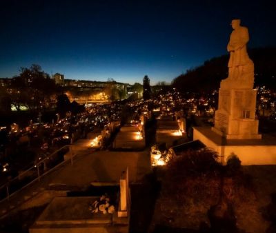 Mindenszentek - November 1-jén az összes szentet ünnepeljük