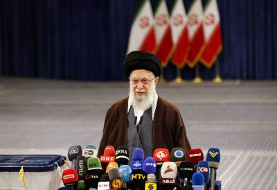 Ali Hamenei megfenyegette Izraelt és az Egyesült Államokat