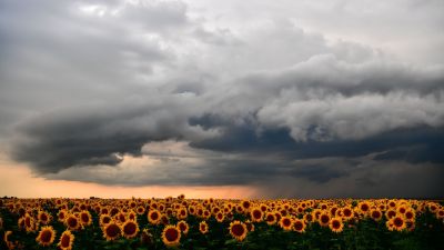 Érkezik a hidegfront, barátságtalan idővel köszönt be a hétvége + videó