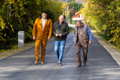 Újabb szakaszt újítottak fel a Gombási úton