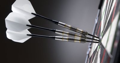 Kisorsolták a magyarok ellenfeleit a Nemzetközi Darts Szövetség vb-jén