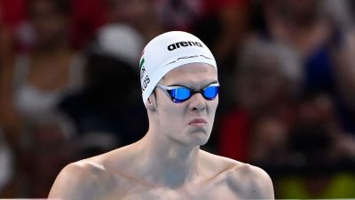 Bob Bowman nem viccel: így bánik újdonsült olimpiai bajnokunkkal Michael Phelps edzője!