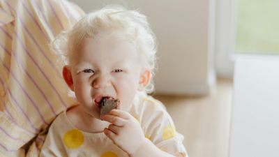 Súlyos felnőttkori betegségektől óvhatod meg a gyerekedet, ha kiskorában kevesebb cukrot adsz neki