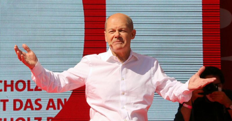 Válságban a német kormánykoalíció, Scholz a jobboldali CDU-val tárgyalna