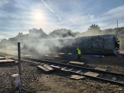 „Véletlenül” elzáródott a vasút – leállt a közlekedés Brassó és Segesvár között