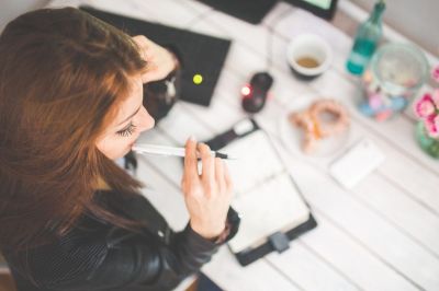 Munkajogi előadást tart a Békés Vármegyei Kereskedelmi és Iparkamara