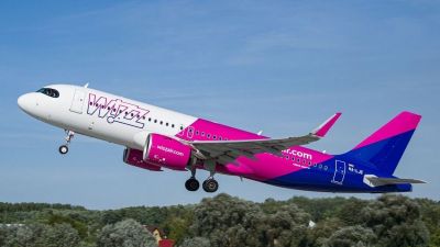 Még jó áron kínálják a beszállókártyát a Wizz Airbe