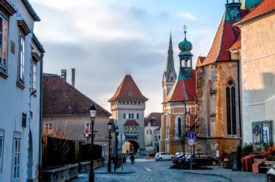 Miért harangoznak Kőszegen mindennap tizenegykor?