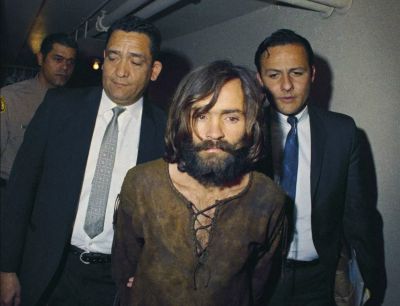 Eddig ismeretlen gyilkosságokról beszélhet Charles Manson egy hangfelvételen