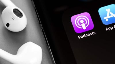 Az Apple állítólag eltávolítja a független orosz média podcastjait