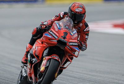 Bagnaia-vezetéssel indult a MotoGP évadzáró hétvégéje