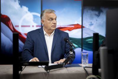 Orbán Viktor: A békevitorlás ott vesztegel a tengeren