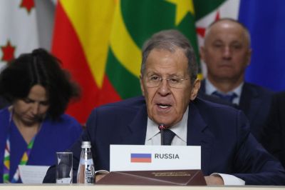 Lavrov megkérdőjelezte Scholz Ukrajnával kapcsolatos álláspontját