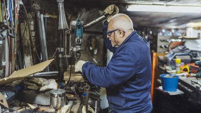 Katasztrófa, ami az idősekkel történik a munkahelyen