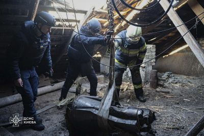 Energetikai létesítményeket és repülőtereket támadtak Ukrajnában