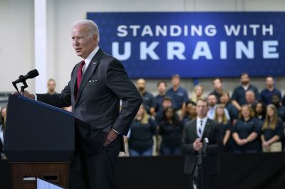 Joe Biden jóváhagyta, hogy az ukrán haderő mélységi támadásokat hajtson végre oroszországi célpontok ellen amerikai fegyverekkel