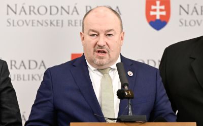 Huliak továbbra is drága menyasszonyt játszik – Fico nem jutott kompromisszumra a koalíció lázadóival