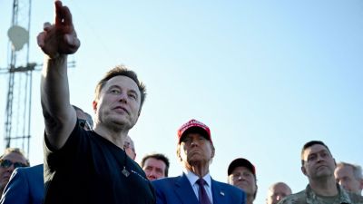 Trump és Elon Musk együtt nézték meg Texasban a SpaceX Starship indítását