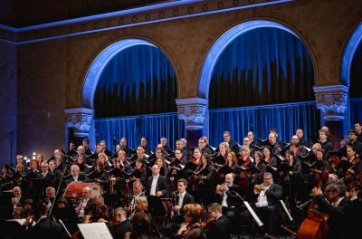 Ünnepi hangolódás a Nemzeti Filharmonikusokkal