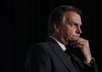 Hivatalosan is puccskísérlettel vádolták meg Jair Bolsonaro volt brazil elnököt