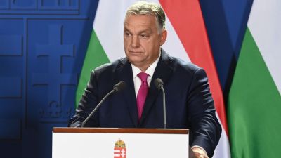 Orbán Viktor: készen kell állnunk, ha a világ újra kedvező lehetőségeket tár fel előttünk (videó)