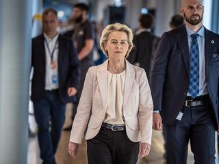 Vészhelyzetbe került Ursula von der Leyen, jól jött orvosi végzettsége