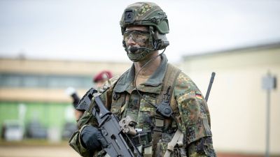 A Bundeswehr felkészíti a vállalatokat egy lehetséges világháború kitörésére