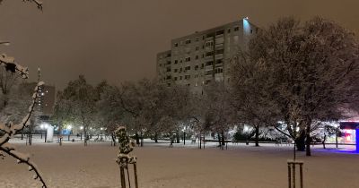 Leesett az első hó, jön a káosz - fotók, videók